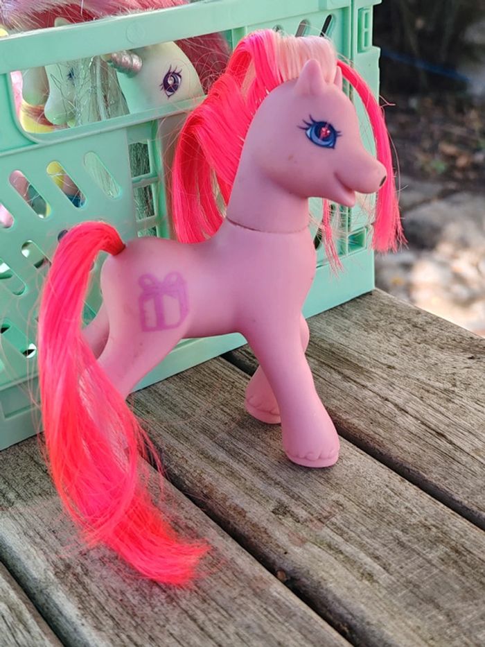 Poney g2 - cupcake secret surprise - vintage - photo numéro 3