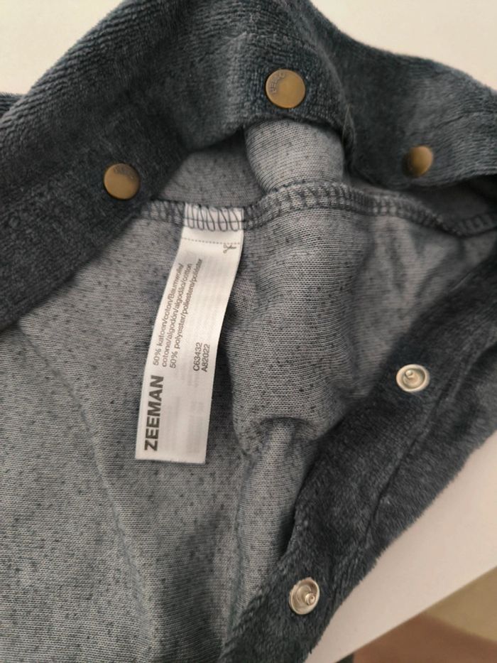 Pyjamas 1 mois Zeeman - photo numéro 3