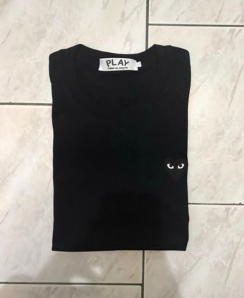 T-shirt noir comme des garçons