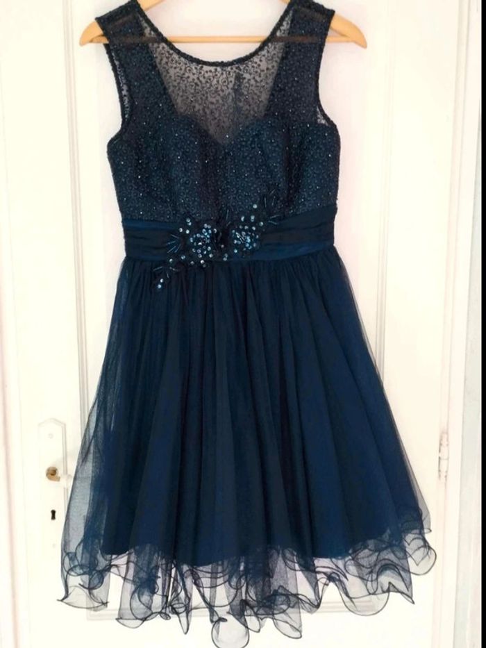 Robe  de  soirée  marine  strass  sequins  -  Ashwi  -  M  = S  actuel -  Comme  Neuve - photo numéro 6