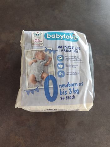 Paquet de 24 couches babylove taille 0