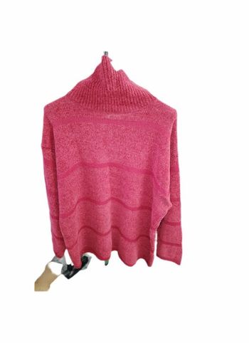 pull col roulé rouge taille L