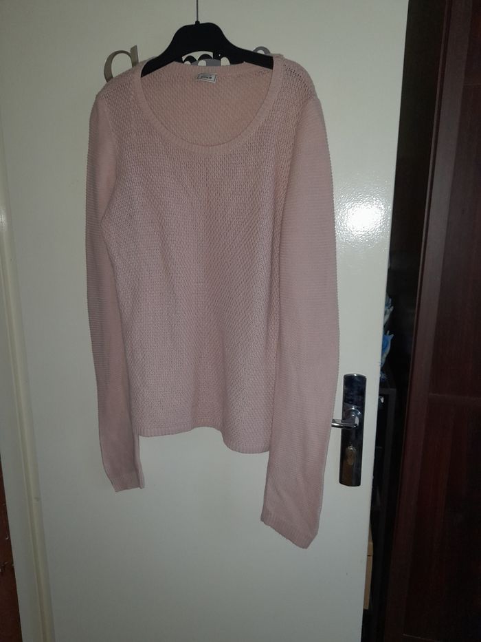 Pull rose Pimkie taille 38 - photo numéro 10