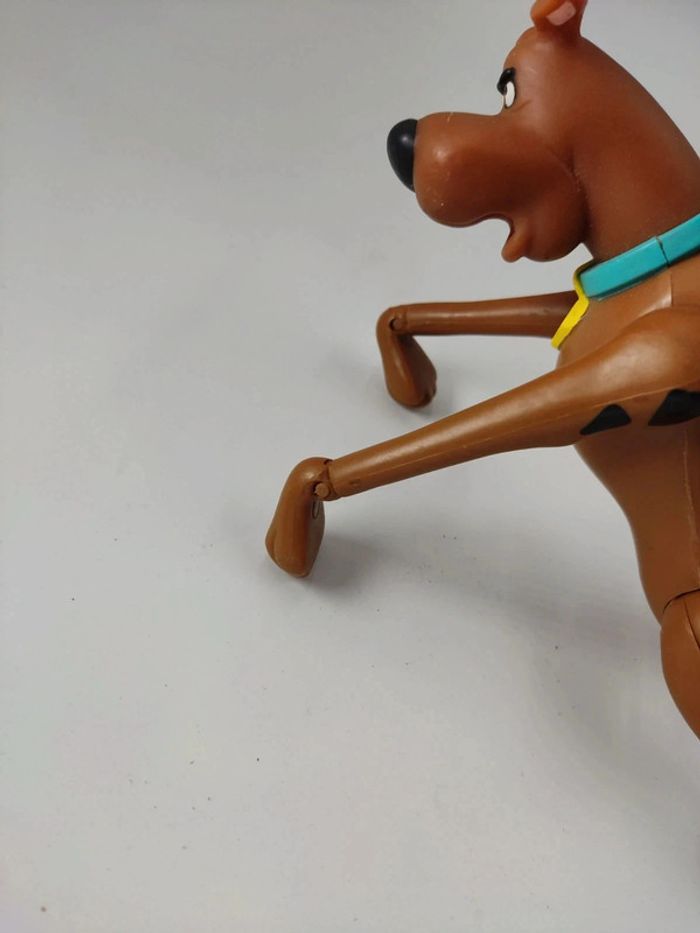 Figurine chien scooby-doo hanna barbera 2000 - photo numéro 7