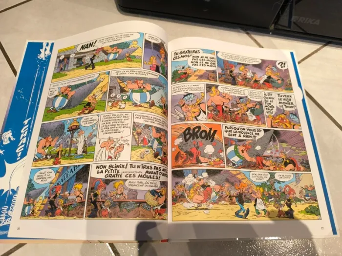 Livres Obélix Batman Fortnite et groot - photo numéro 2