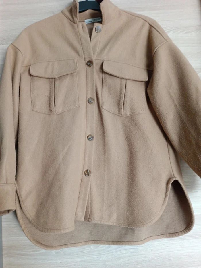 Vestes chemise beige Pull & Bear - photo numéro 3