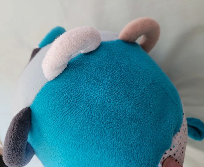 Balle d'activités bébé velours adaptée dès la naissance - photo numéro 11