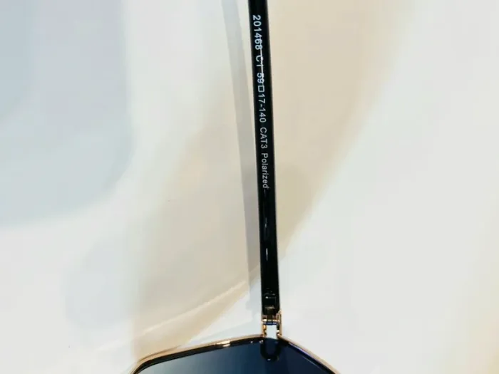 Lunette de soleil femme Polarisée hexagonale noire et dorée verres dégradés UV protection cat 3 - photo numéro 3