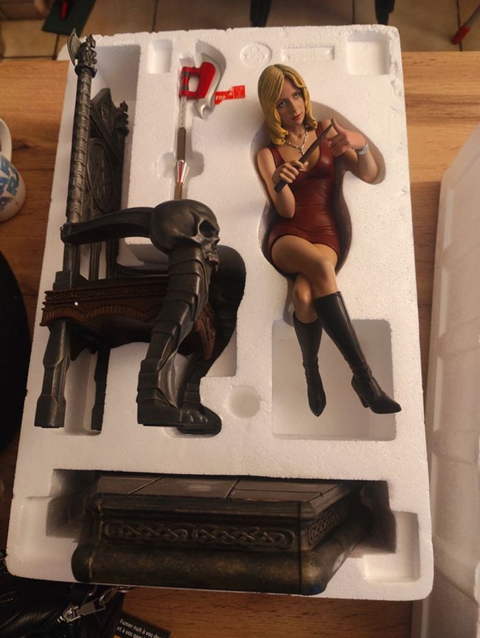 Buffy throne - photo numéro 7