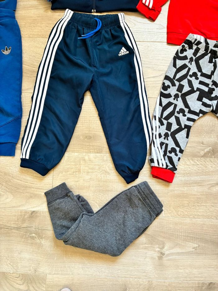 Lot jogging 2/3 ans - photo numéro 3