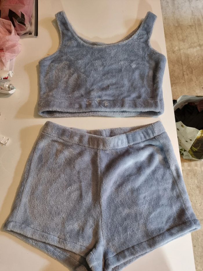 Ensemble brassière et mini short Shein