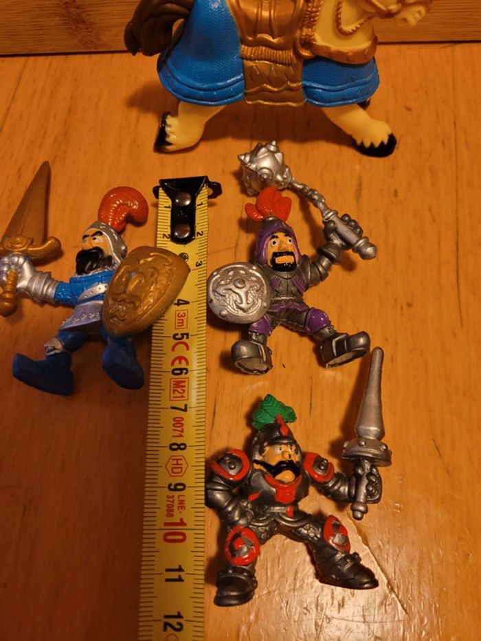 Lot figurines chevaliers - photo numéro 9