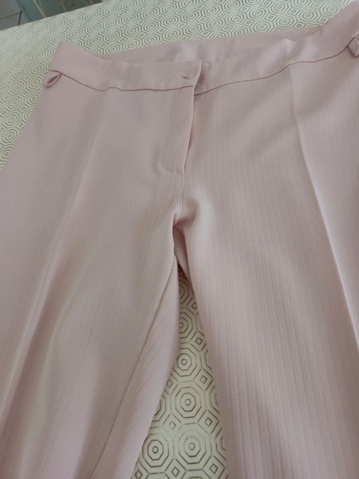 Pantalon rose T 38 large - photo numéro 4