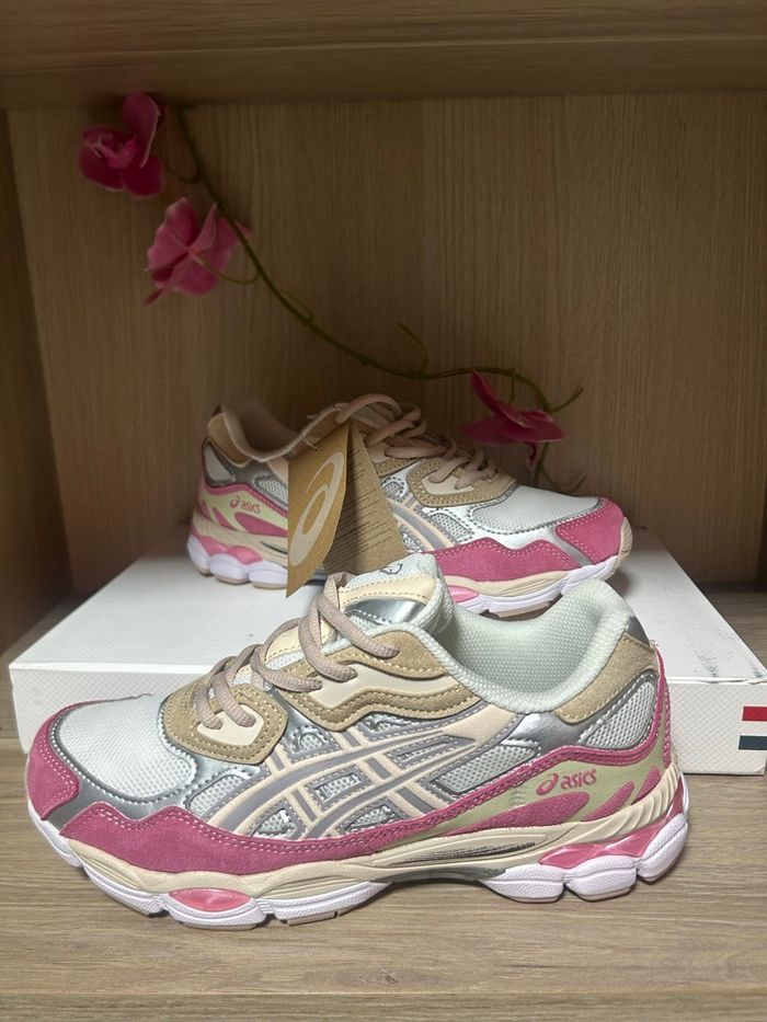 Asics GeL-NYC Crème/Rose-taille 42🌸 - photo numéro 10