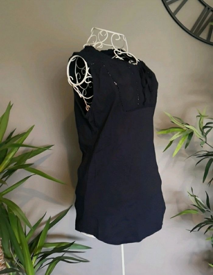 T shirt bleu marine - photo numéro 3