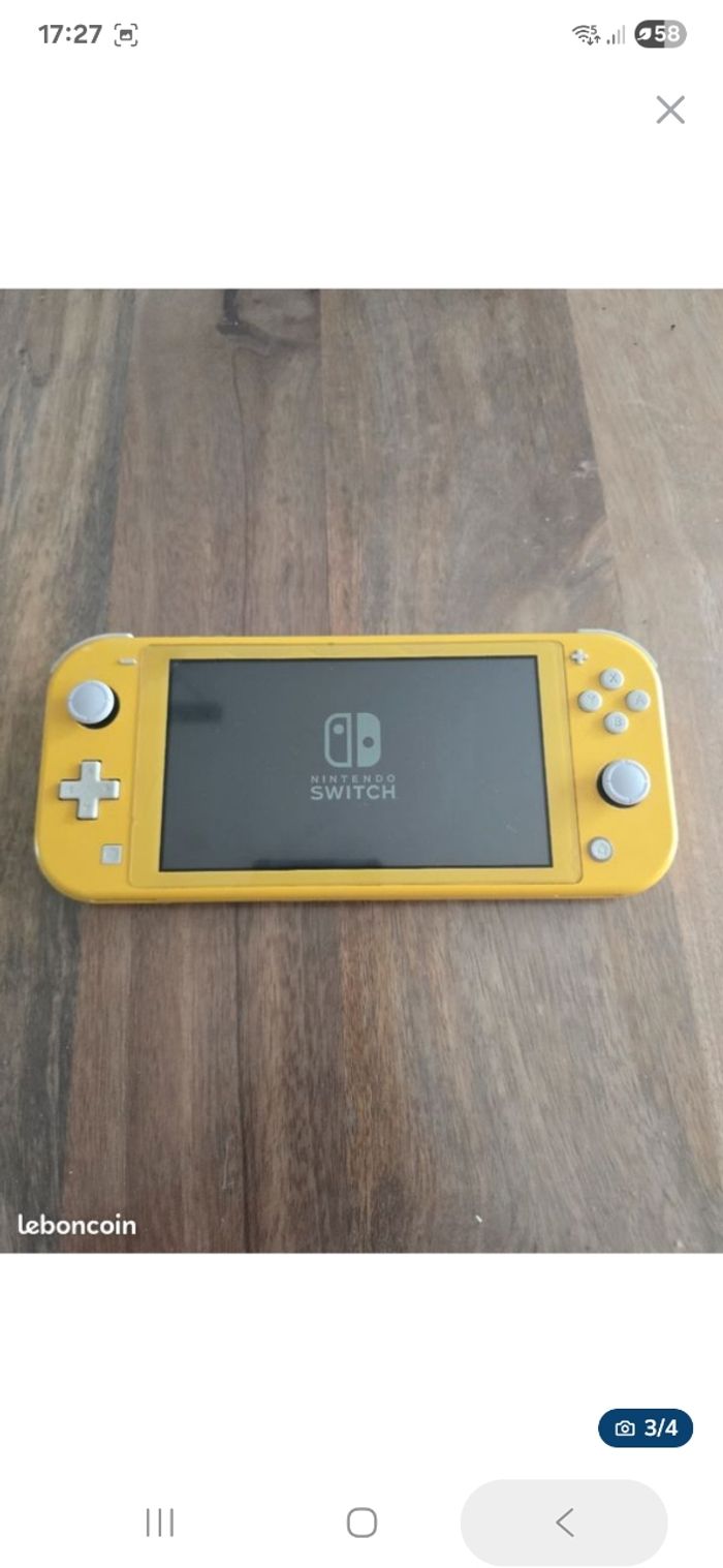 Nintendo switch lite - photo numéro 3