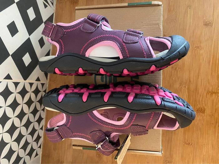 Chaussures ouvertes / sandales végane / vegan Kamik - photo numéro 4