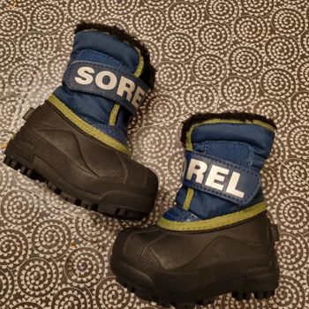 bottes SOREL taille 20 - NEUF