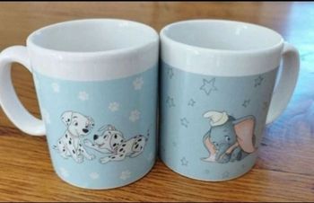 Lot de deux tasses Disney