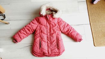 Vêtement fille manteau chaud hiver à capuche amovible rose Okaïdi 4 ans