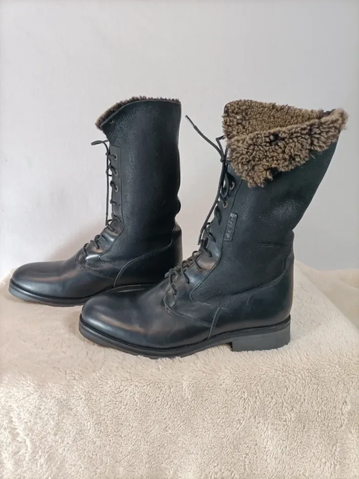 Bottes noir en cuir fourré - Aigle T 39 - photo numéro 3