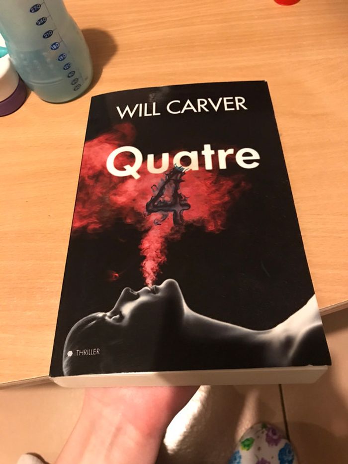 Livre quatre de Will Carver neuf
