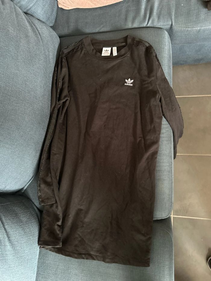 Robe pull adidas taille 38/40 - photo numéro 2