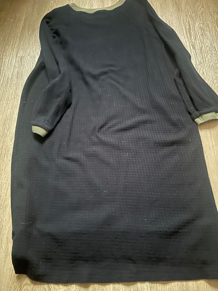 Robe noire - photo numéro 7