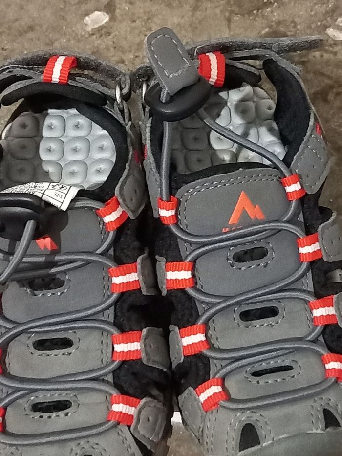 Jolies sandales garçon Mc Kinley grise et rouge 25 - photo numéro 8