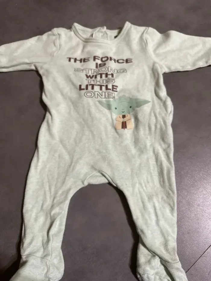 Pyjama Grogu Star Wars 6 mois