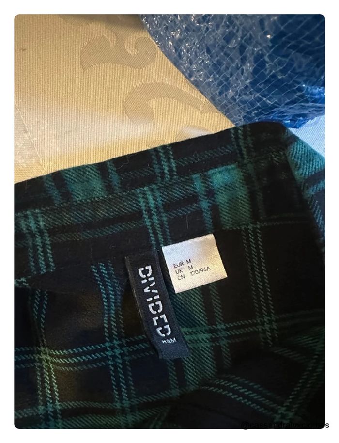 Chemise longue carreaux verte et noire - H&M - photo numéro 3