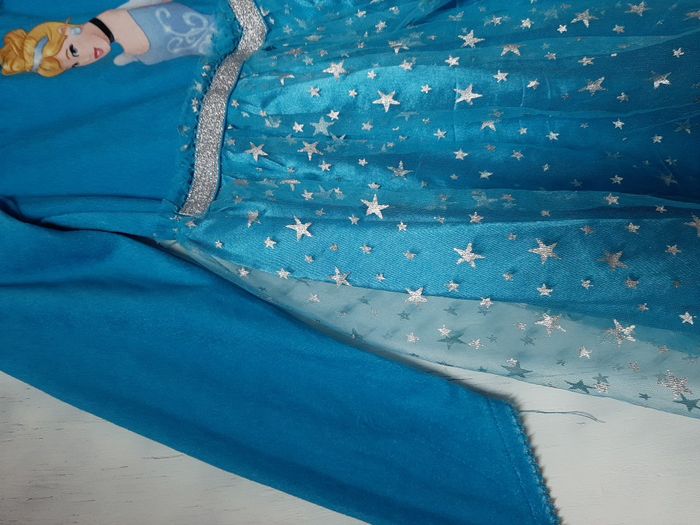 robe de princesse cendrillon 4/5 ans - photo numéro 5