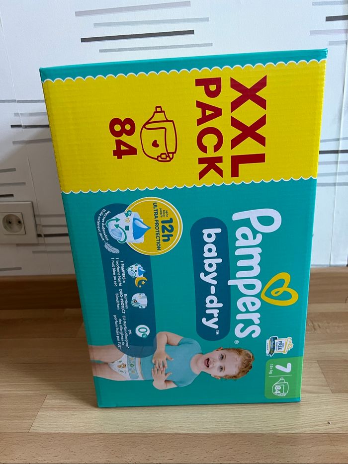 Couche Pampers Baby-dry taille 7 15+ kg 84 couches - photo numéro 3