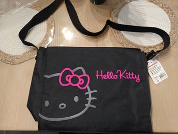 Sacoche ordinateur hello Kitty