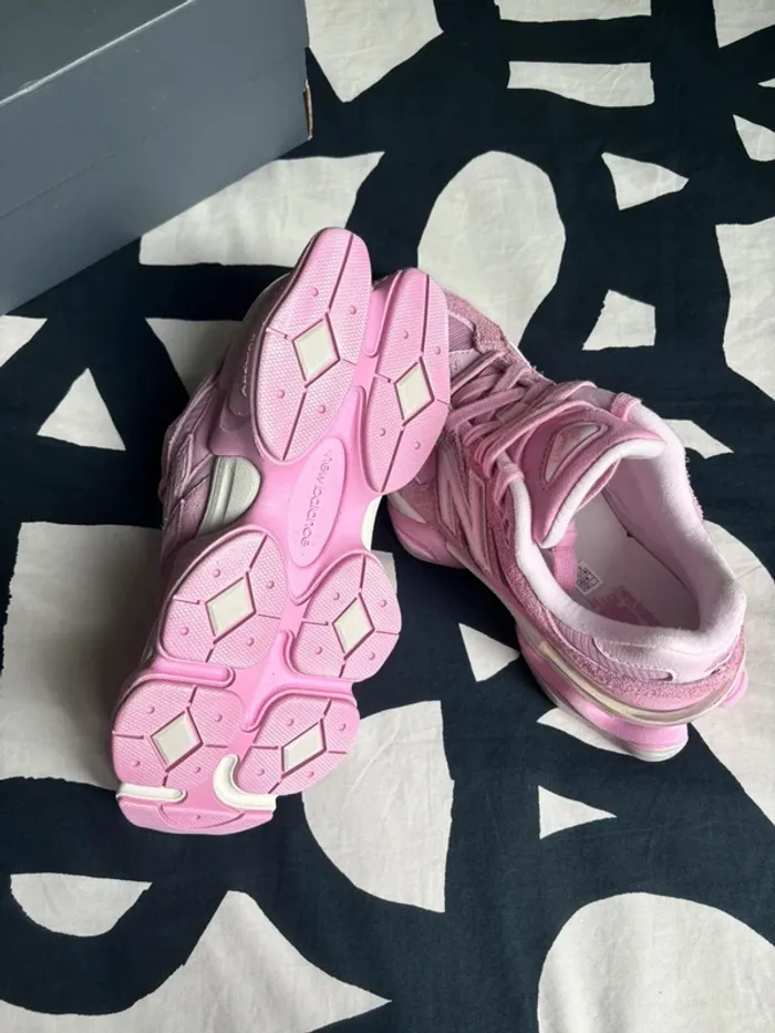 New Balance 9060 "ASOS Exclusive" Pink - photo numéro 6