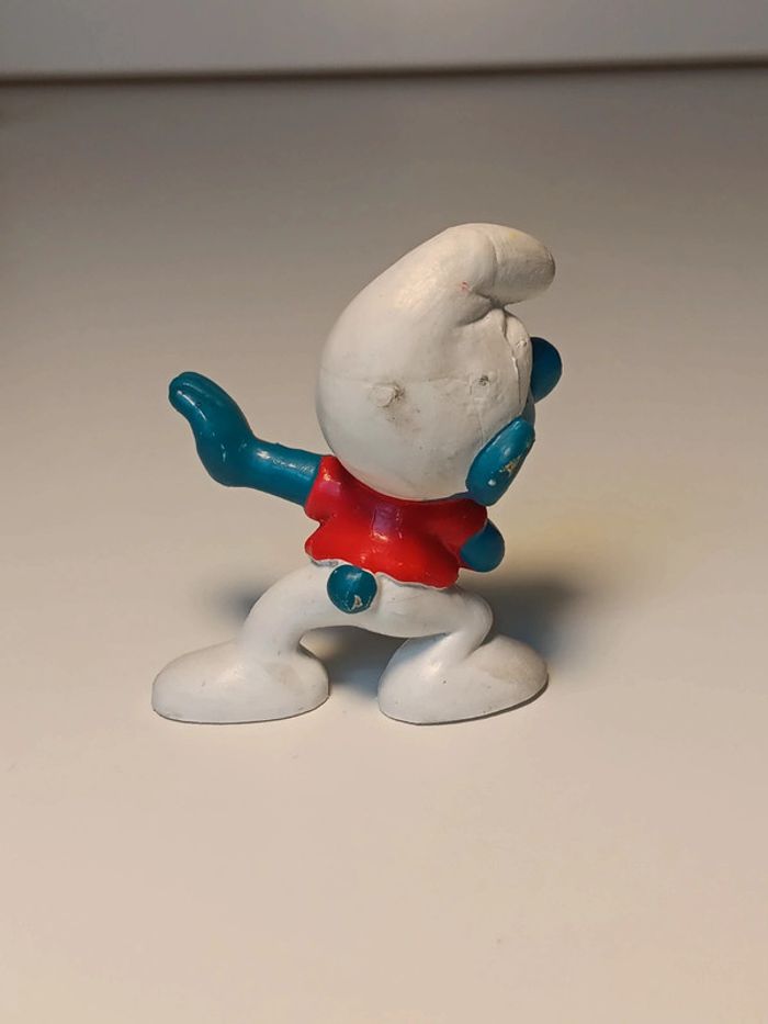 Figurine vintage schleich Schtroumpf départ course peyo W.germany - photo numéro 4