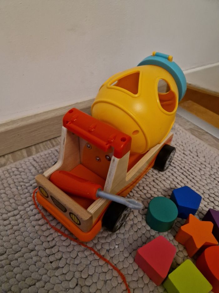 Bétonnière jouet en bois - photo numéro 3