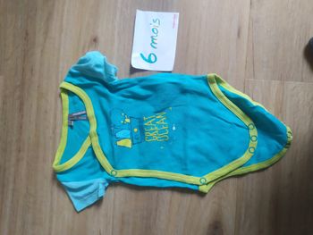 Lot 2bodys manches courtes - 6mois
