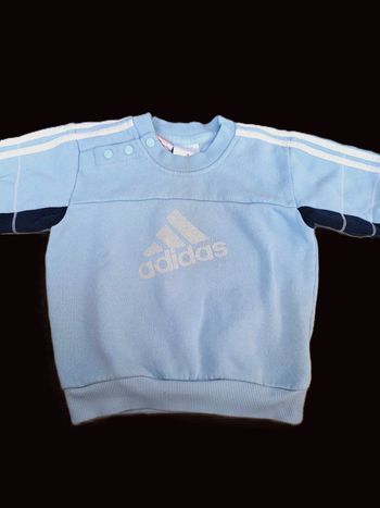 Pull Adidas 18 mois