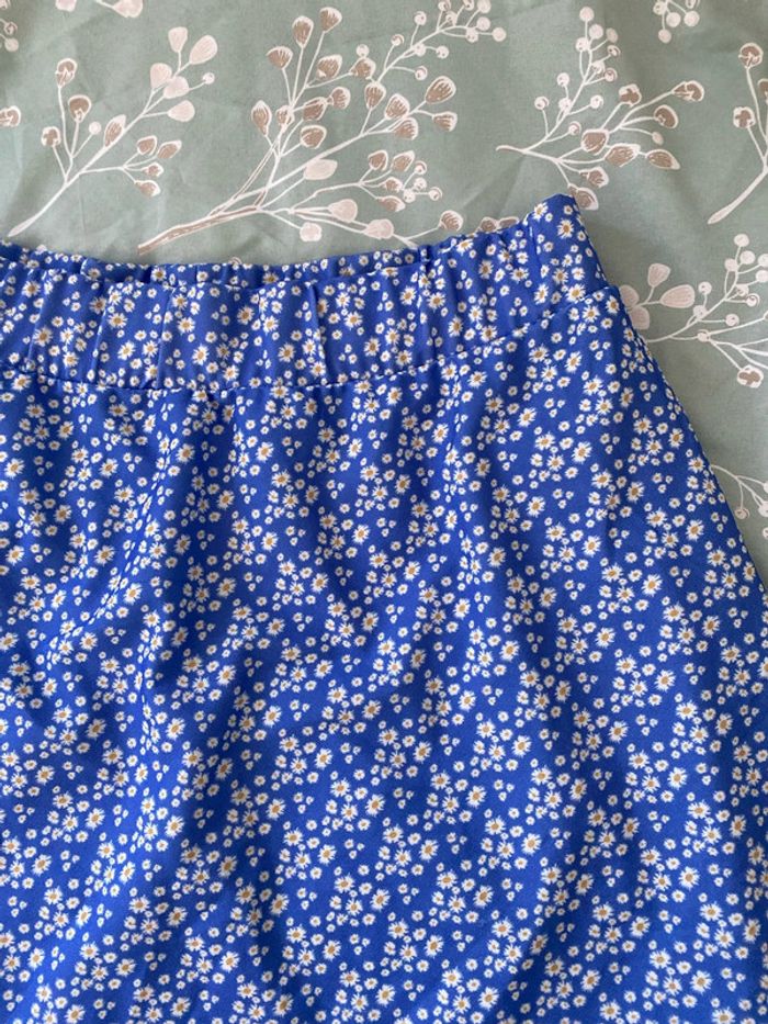 Jupe bleu à fleur taille S - photo numéro 3