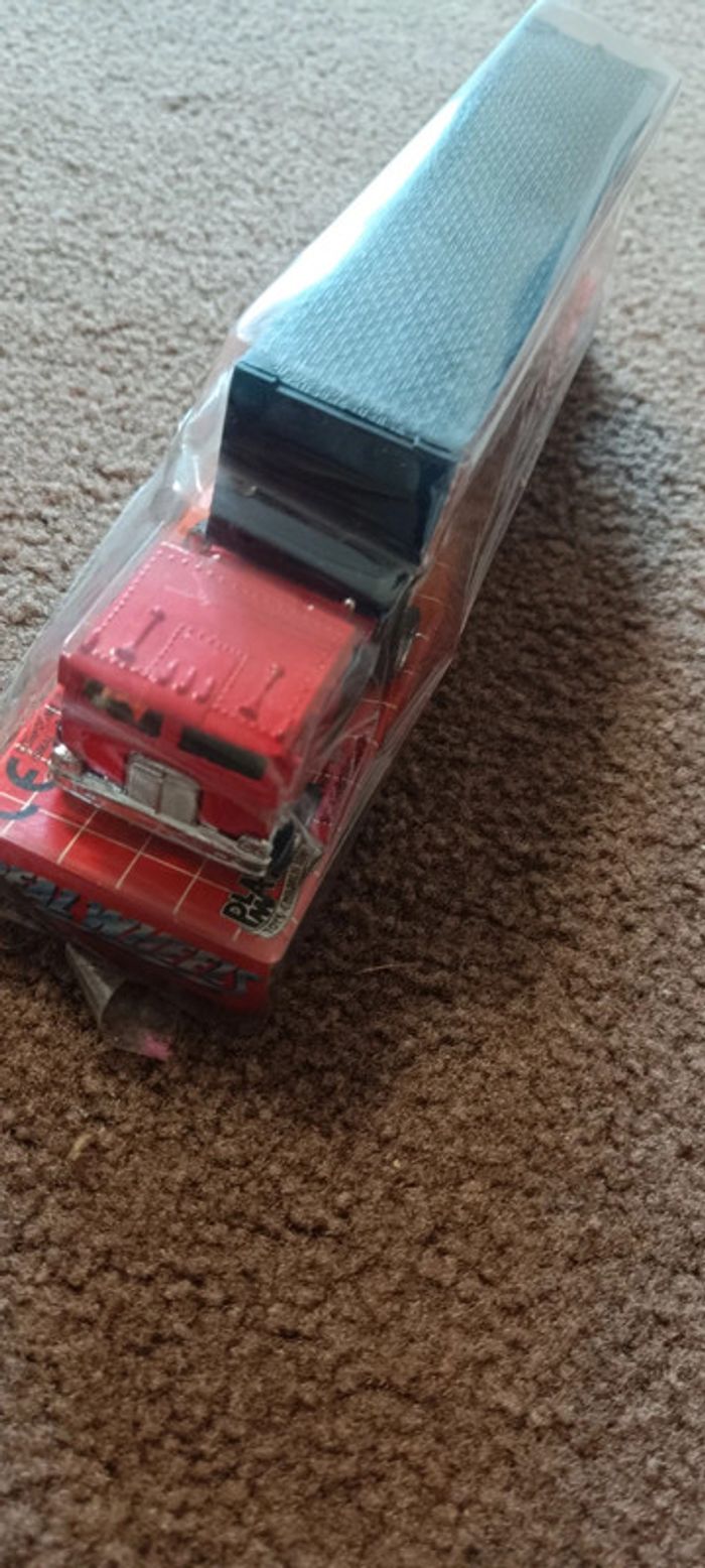 Camion Real wheels - photo numéro 6