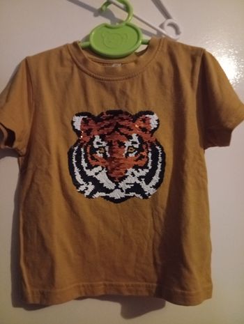 Tee shirt
