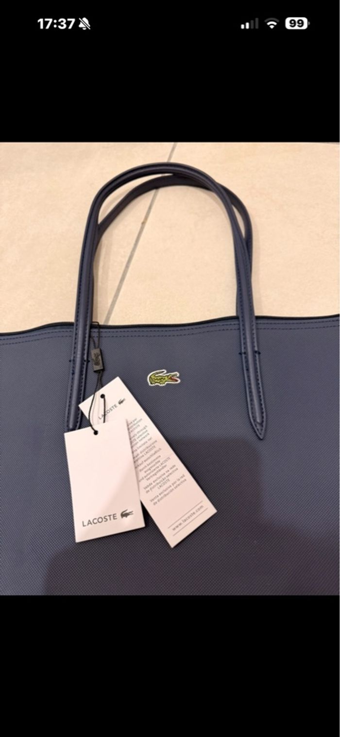 Sacs Lacoste - photo numéro 2