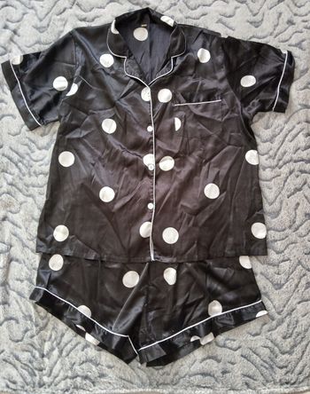 Pyjama  Shein 
 T 48