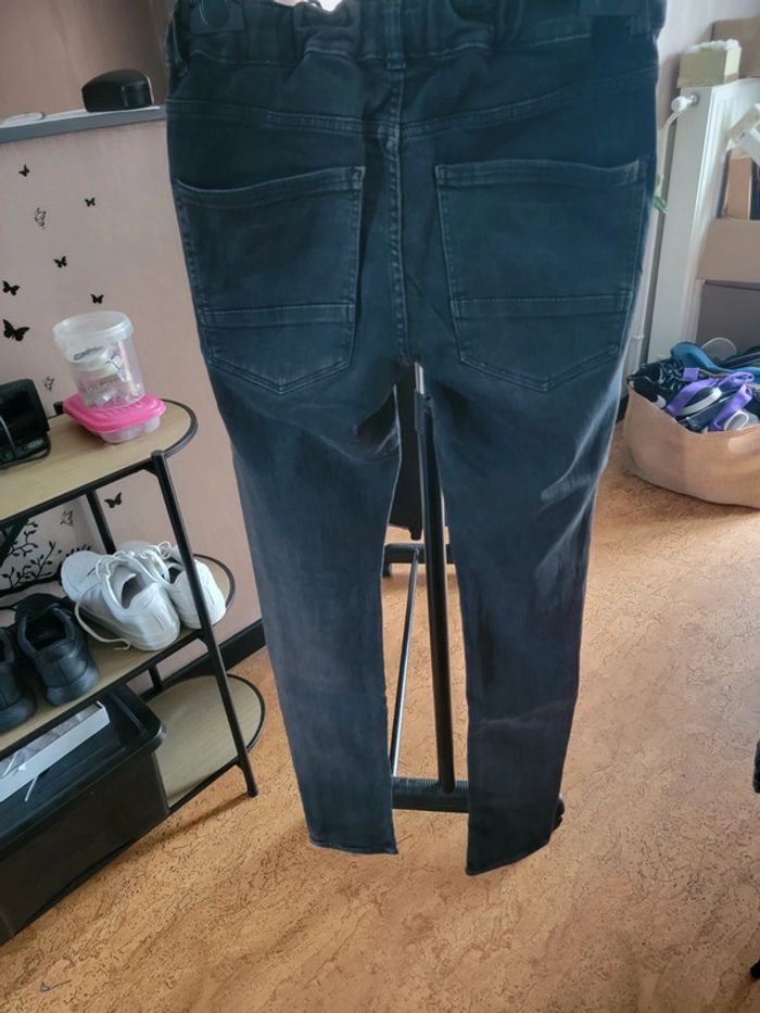 Jeans 👖 - photo numéro 2