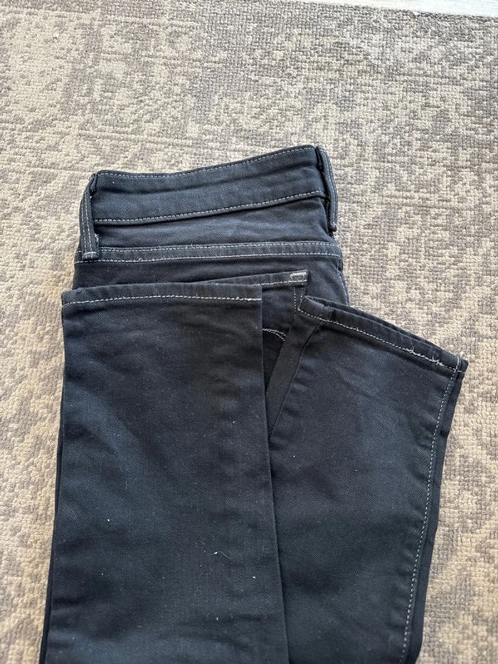 Jean 👖 Levis - photo numéro 5