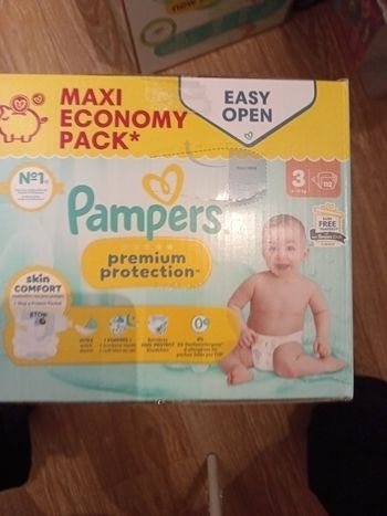 Couches pampers premium protection taille 3