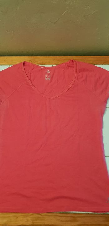 Tee shirt