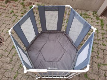 Parc bébé hexagonal