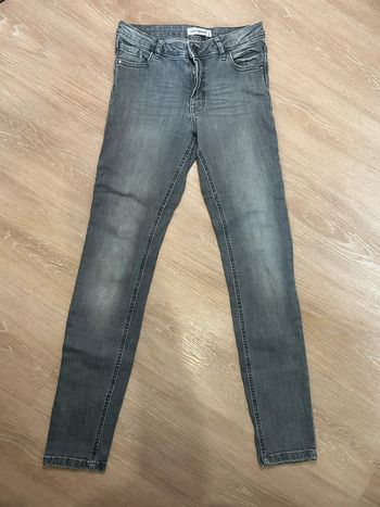 Jean skinny gris taille haute